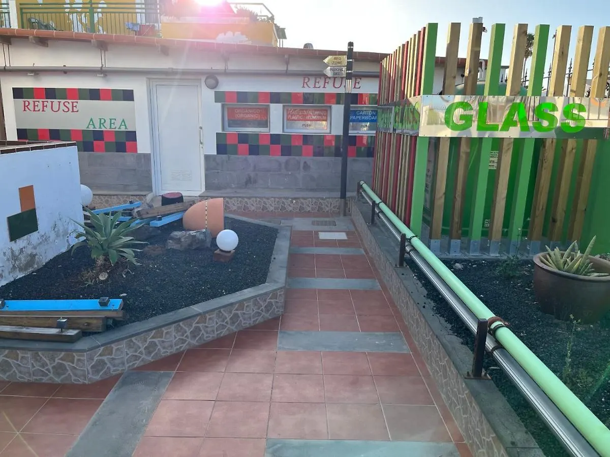 Poema De Liria Daire Caleta De Fuste 0*,